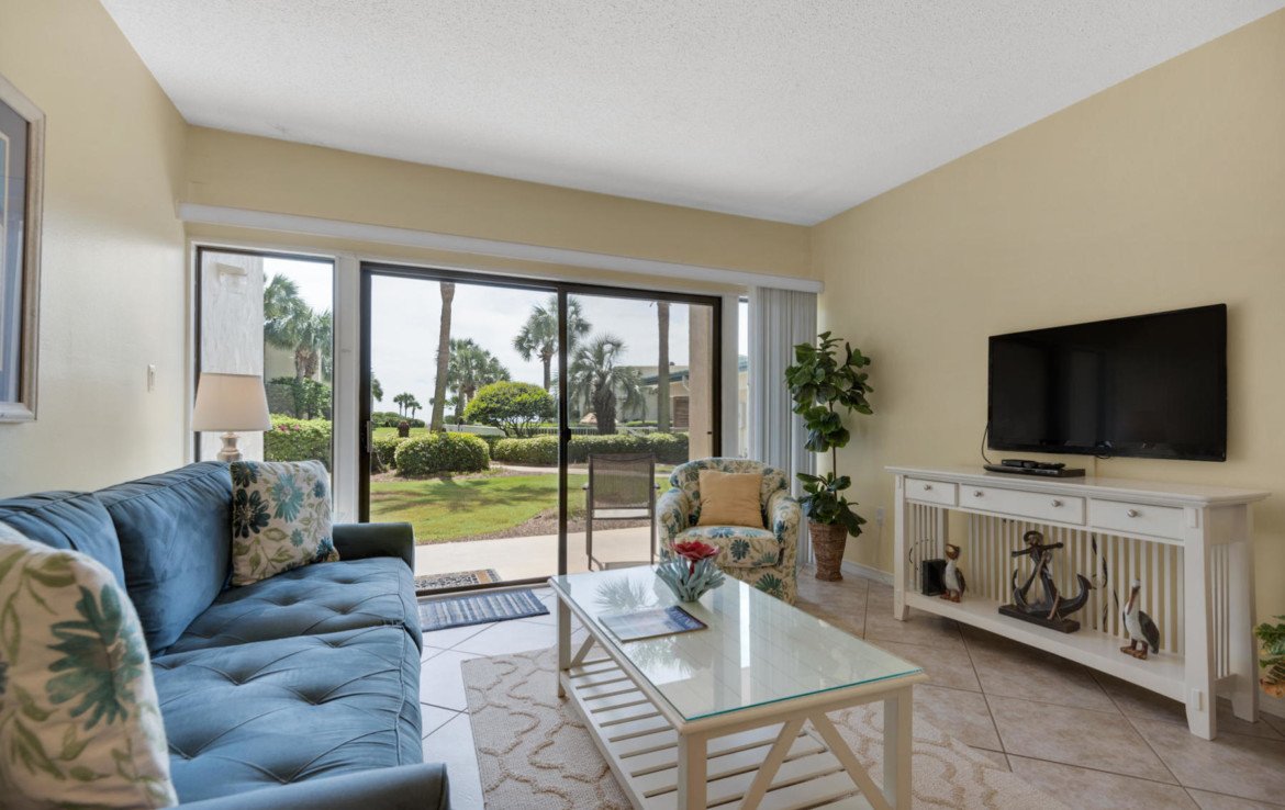 3-Silver-Dunes-Unit-6-Destin-FL-Living-Room