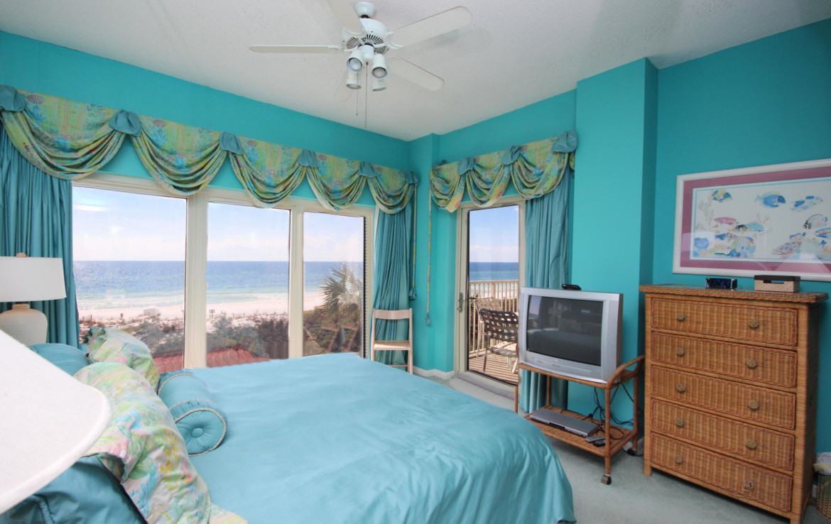 19-TOPS'L-Beach-Manor-Unit-C-308-Bedroom-Beach-Gulf-View