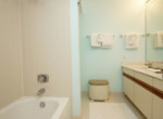 24-TOPS'L-Beach-Manor-Unit-C-308-Bathroom