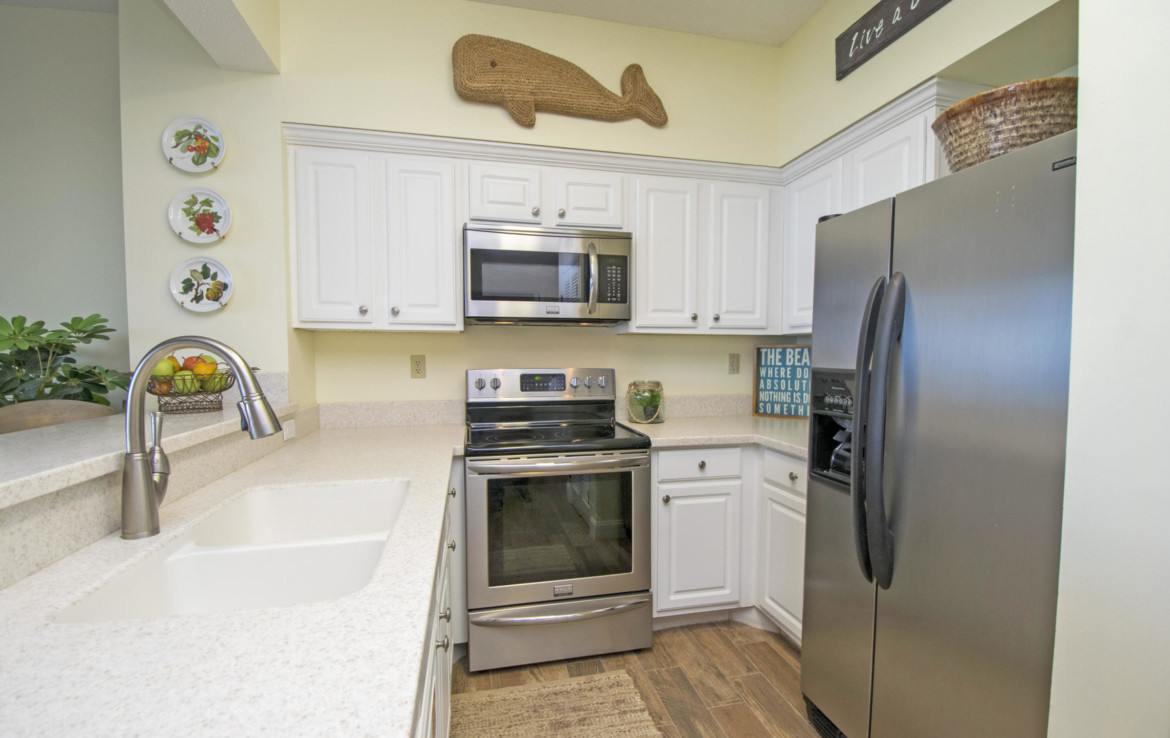 8-Tides-at-TOPSL-Unit-909-Kitchen